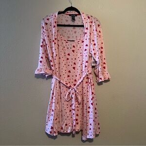 Rene' Rofe' Sleepwear Two pieces Hearts, Size Large Belted, Red, Pink